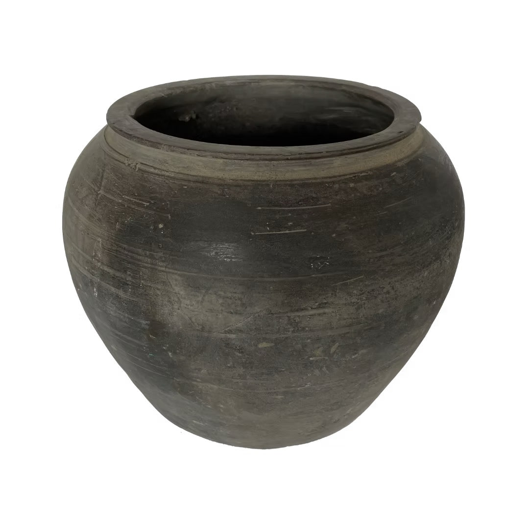 Louis I Vintage Pot
